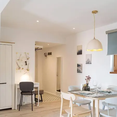 公寓 Sunny 2br Flat - Old Town View *