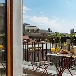 Sunny 2br Flat - Old Town View *