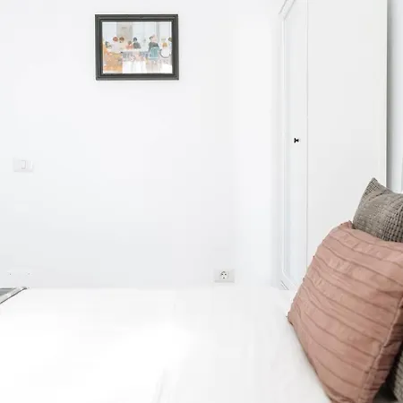 דירה Sunny 2br Flat - Old Town View בוקרשט