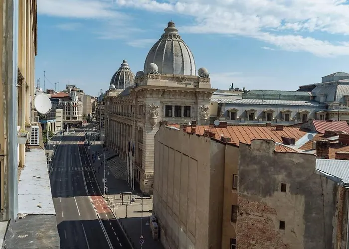 Sunny 2br Flat - Old Town View